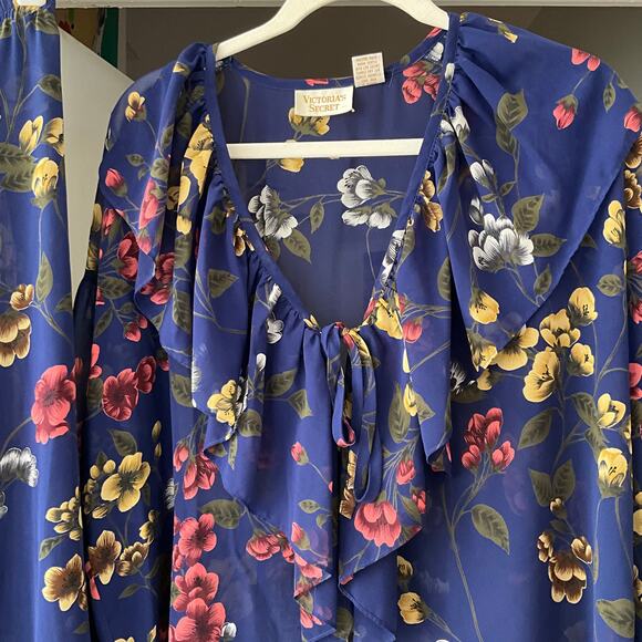 ViNtAgE 80’s VICTORIA’S SECRET🎗️Gold Label 2-piece Lounge Set - Picture 15 of 16